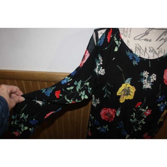 Old Navy Black Floral Cold Shoulder Dress with Pleated Bodice SzXL Keyhole - Picture 4 of 10